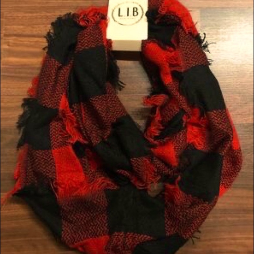 Infinity scarf